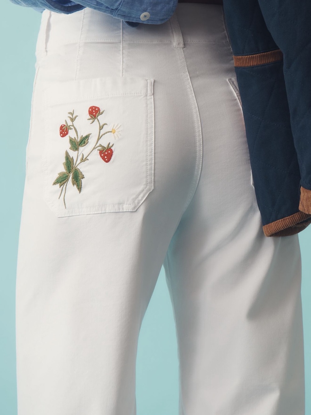 Anthropologie Maeve Colette White Pants with Strawberry Embroidery